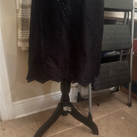 Black Halter Dress size 2 by White House black market - classy sexy - feminine - Picture 7 of 7